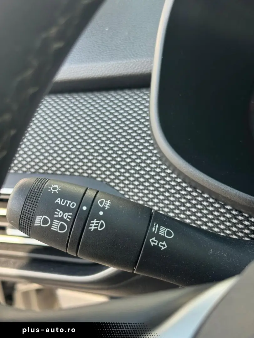 DACIA LOGAN 1.0 TCe 90CP Prestige CVT