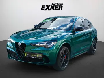 ALFA ROMEO Stelvio 2.9 V6 Bi-Turbo QUADRIFOGLIO ACC LED SHZ