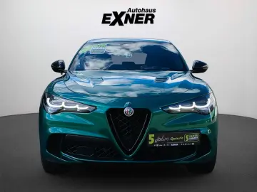 ALFA ROMEO Stelvio 2.9 V6 Bi-Turbo QUADRIFOGLIO ACC LED SHZ