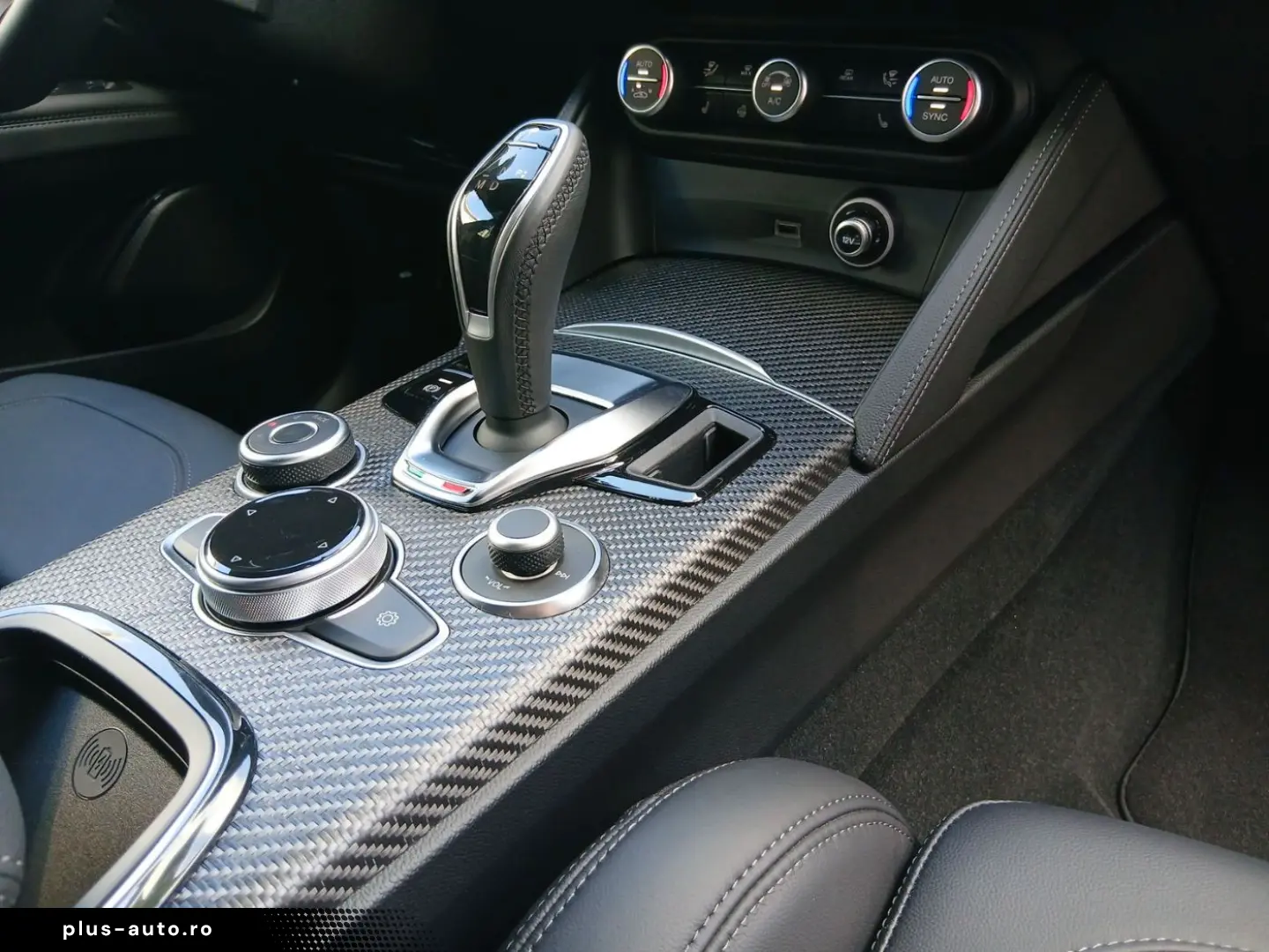 ALFA ROMEO Stelvio 2.9 V6 Bi-Turbo QUADRIFOGLIO ACC LED SHZ