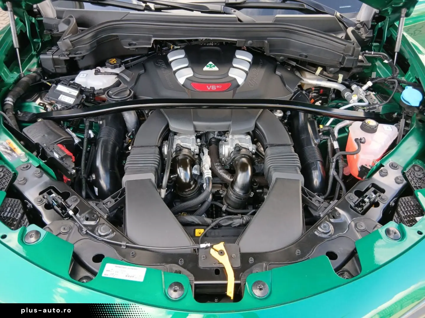 ALFA ROMEO Stelvio 2.9 V6 Bi-Turbo QUADRIFOGLIO ACC LED SHZ