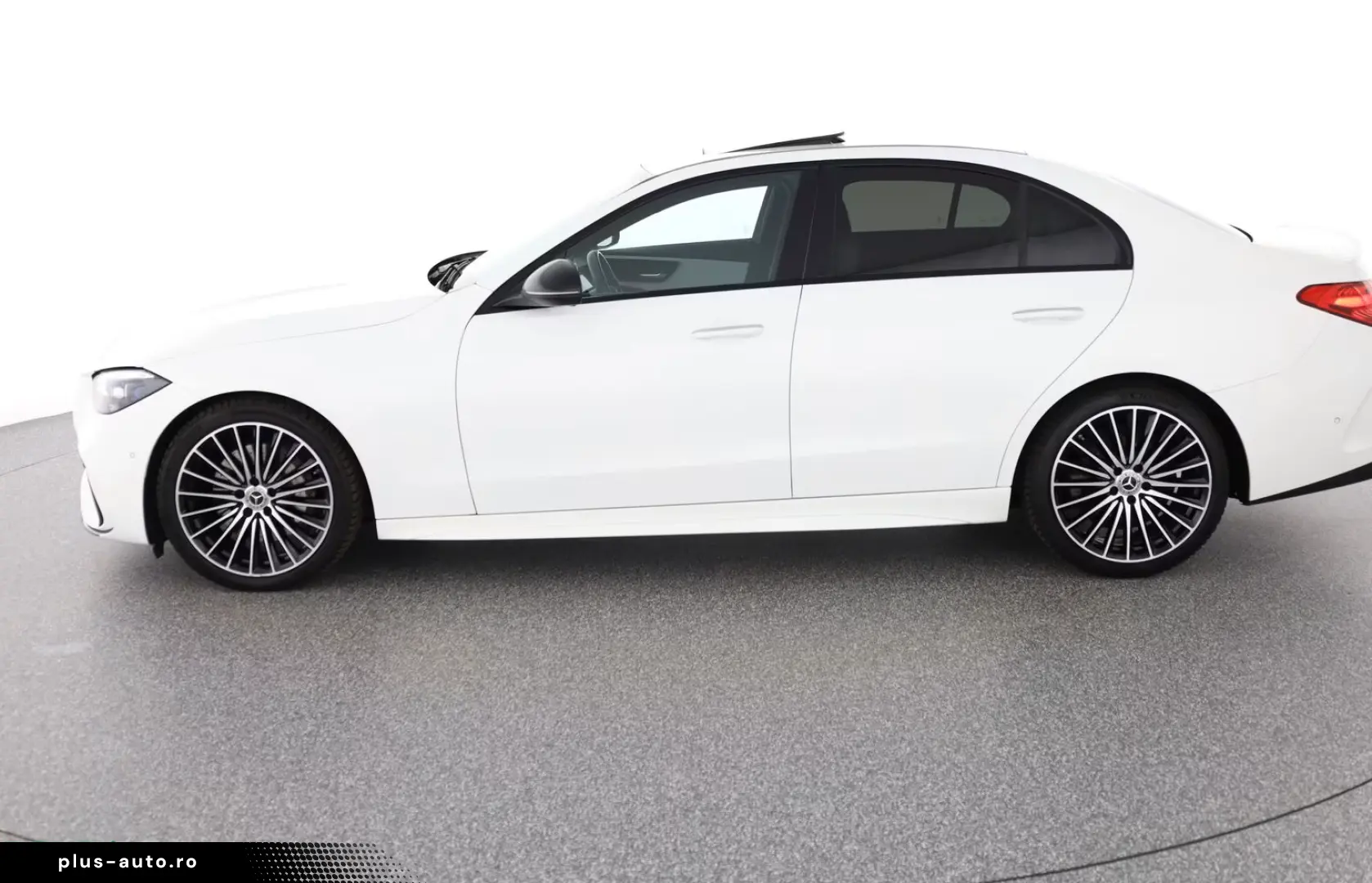 Mercedes-Benz C 200 d AMG NIGHT HEADUP