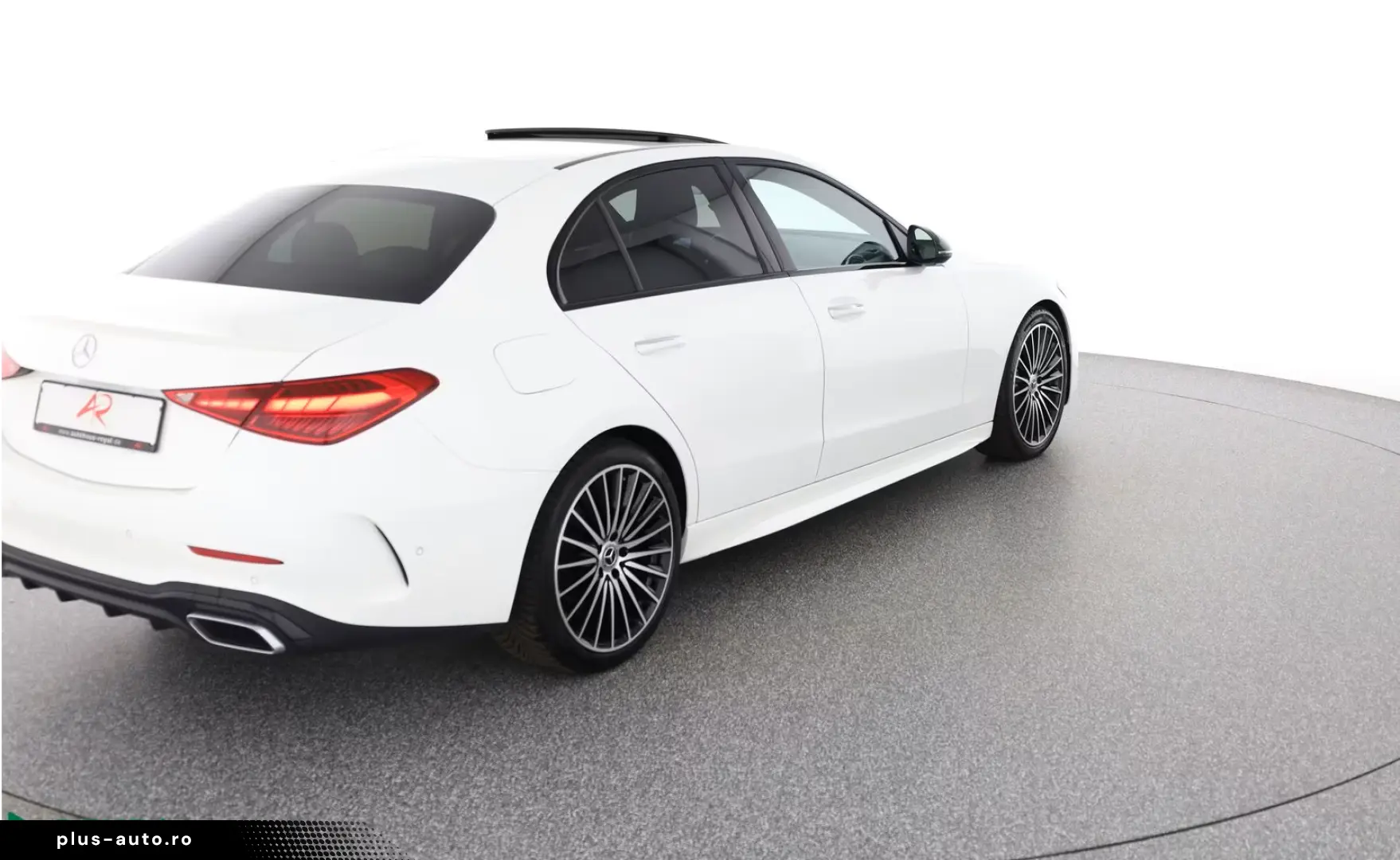 Mercedes-Benz C 200 d AMG NIGHT HEADUP