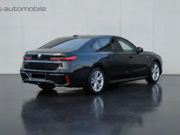 BMW 740 d xDrive M Sport Pro SHZ PANO