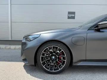 BMW M5 xDrive  B&W 360  DR.ASSPRO