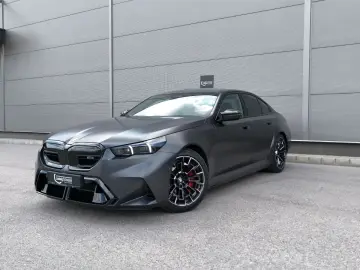 BMW M5 xDrive  B&W 360  DR.ASSPRO