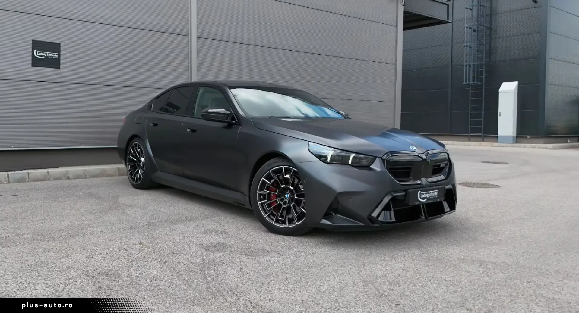 BMW M5 xDrive  B&W 360  DR.ASSPRO