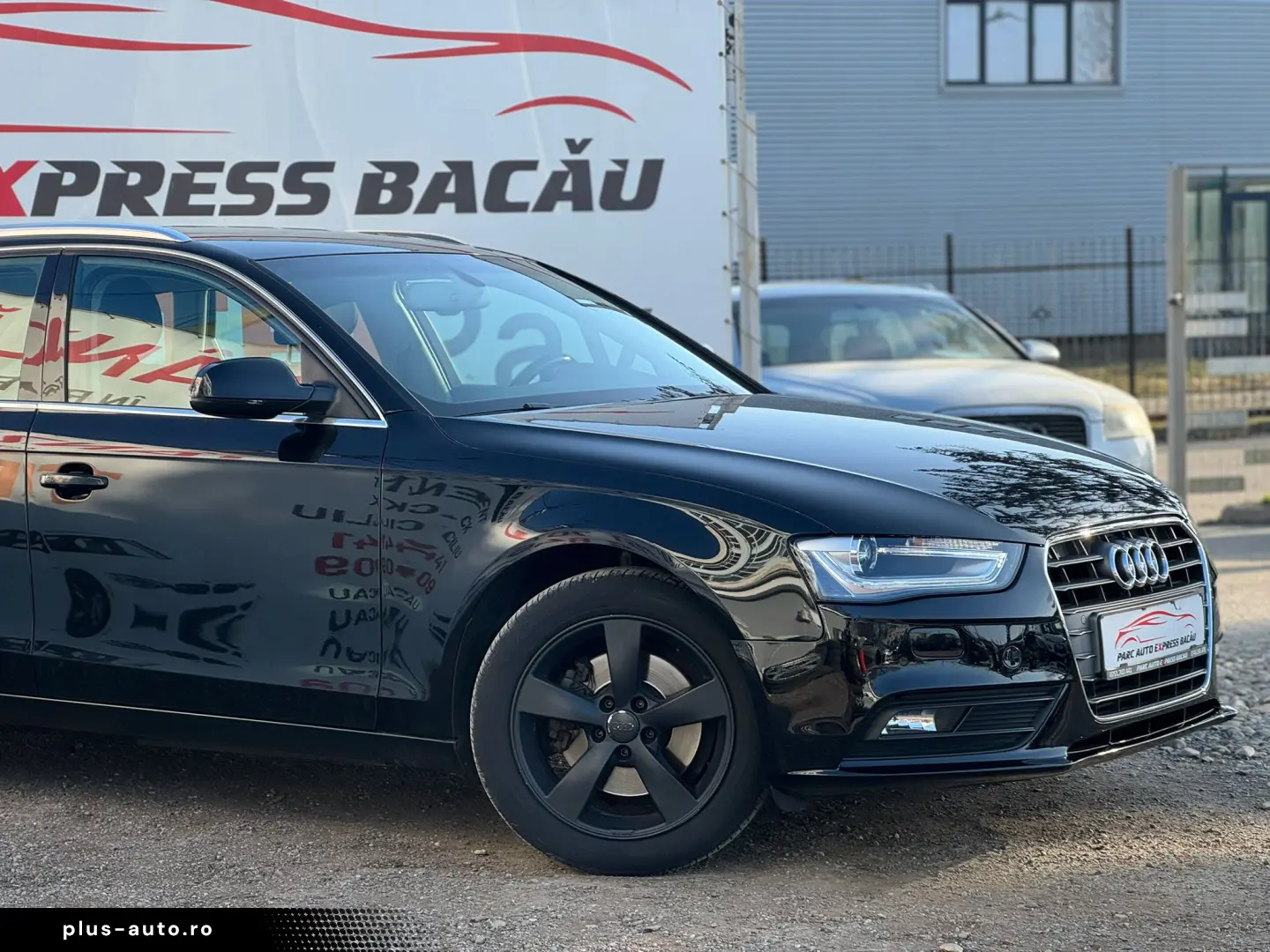 Audi A4 2.0 TDI Attraction
