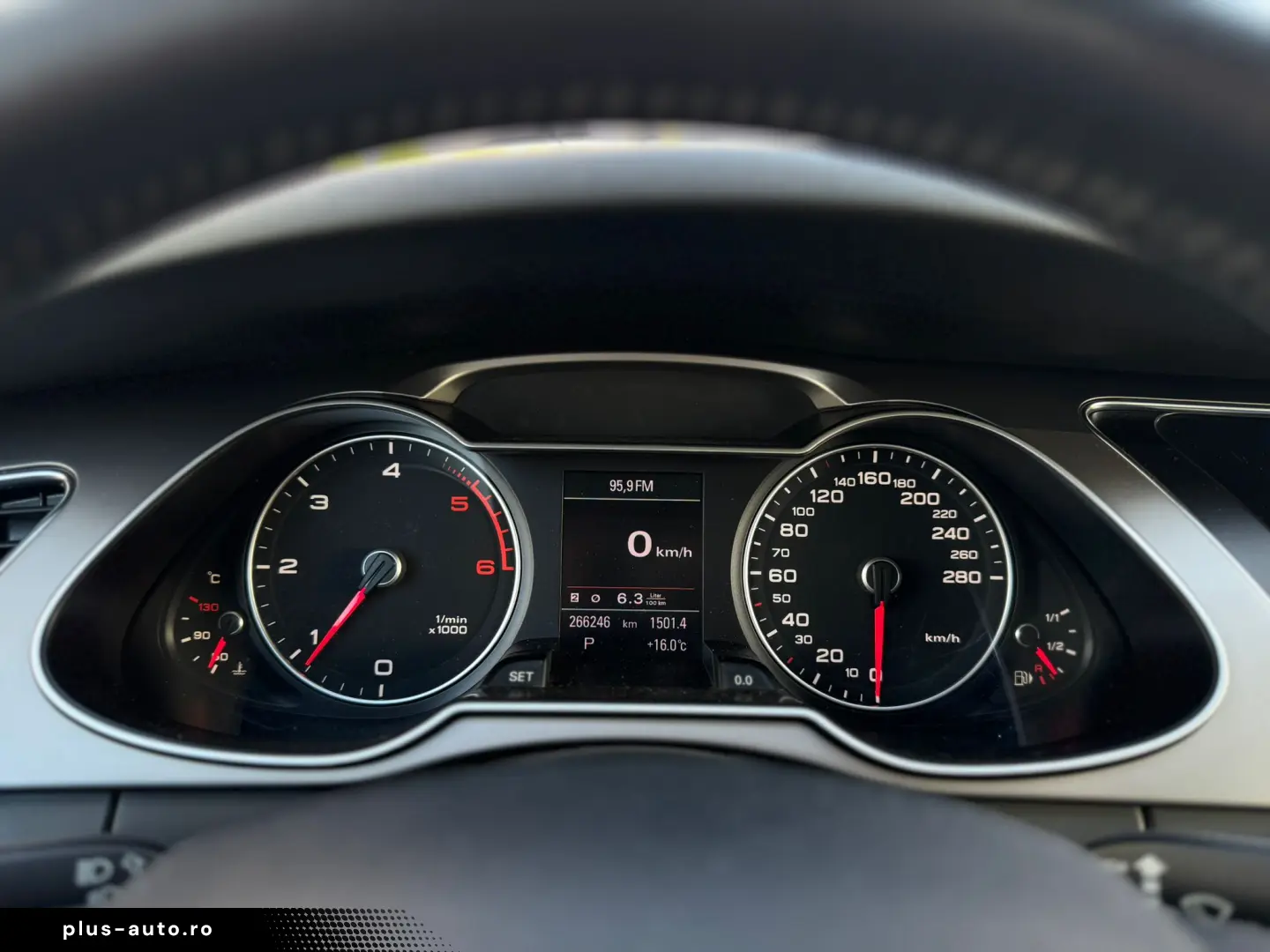 Audi A4 2.0 TDI Attraction