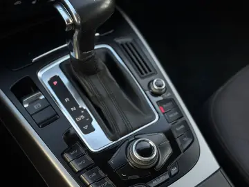 Audi A4 2.0 TDI Attraction