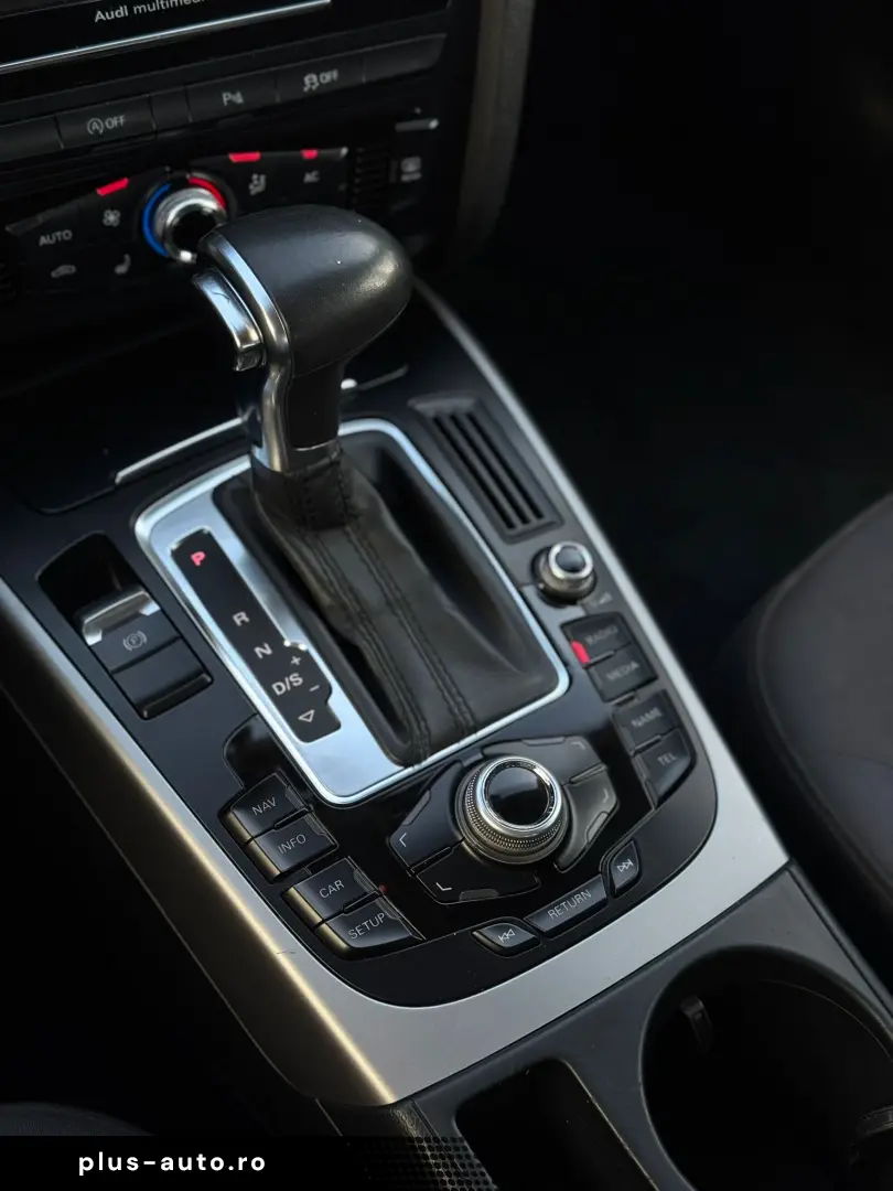 Audi A4 2.0 TDI Attraction