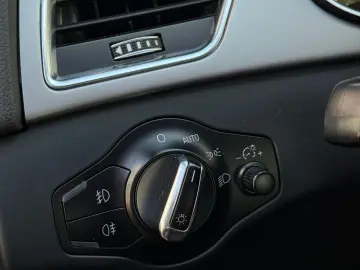 Audi A4 2.0 TDI Attraction