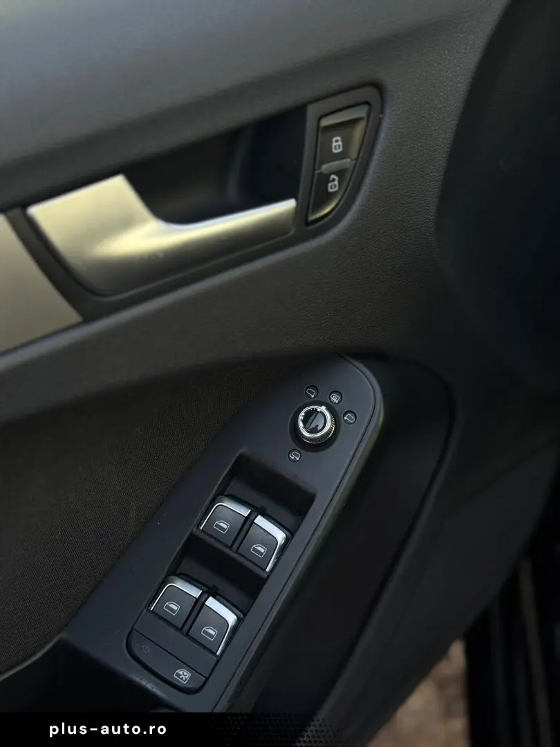 Audi A4 2.0 TDI Attraction