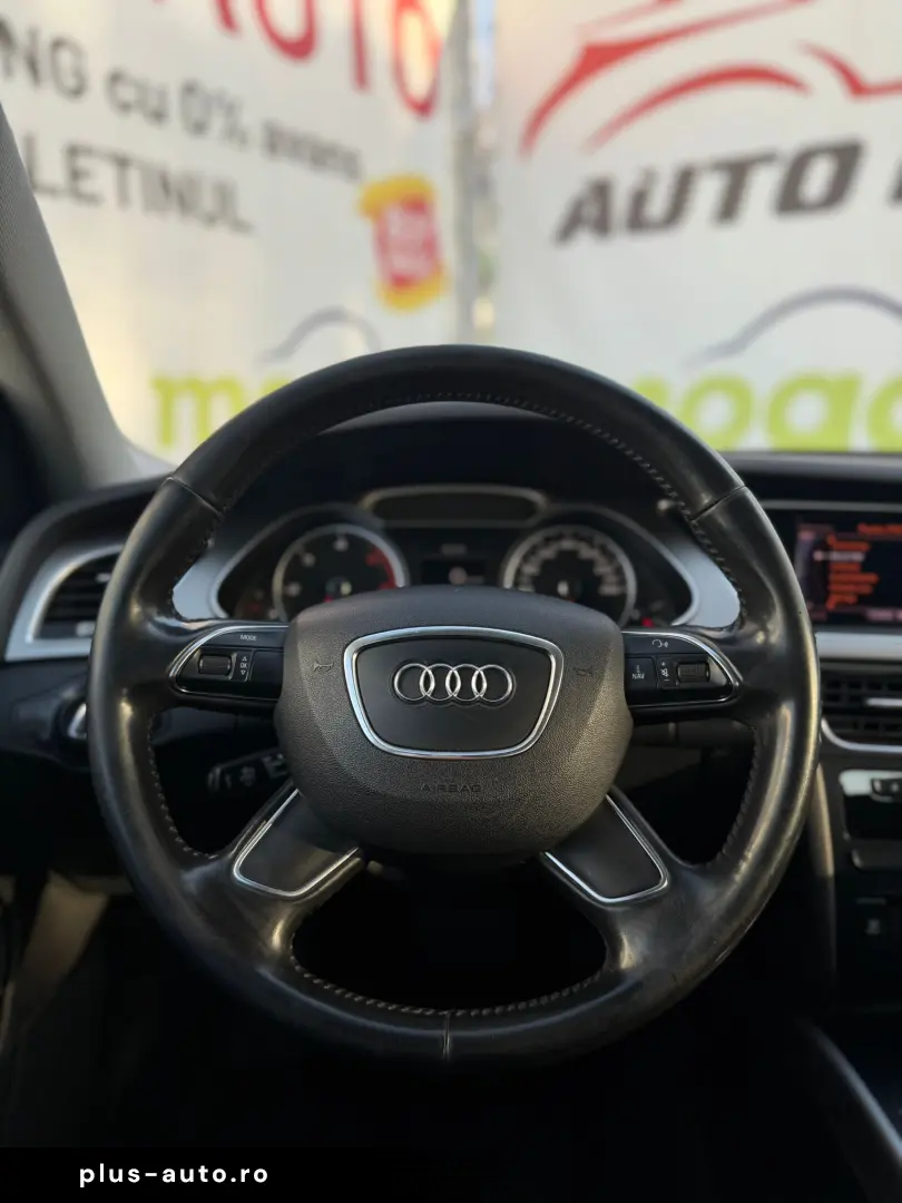 Audi A4 2.0 TDI Attraction