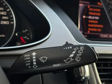 Audi A4 2.0 TDI Attraction