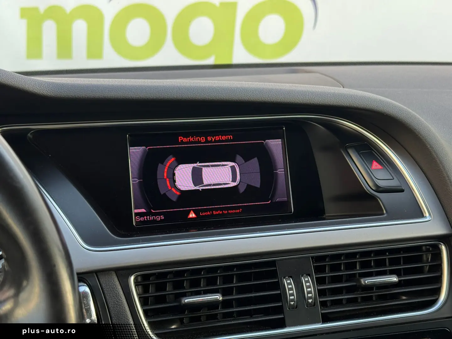 Audi A4 2.0 TDI Attraction