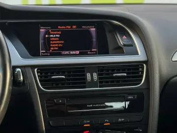 Audi A4 2.0 TDI Attraction