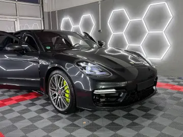 PORSCHE Panamera Turbo S E-Hybrid MATRIX SOFT BURMESTER