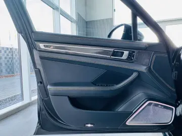 PORSCHE Panamera Turbo S Executive Lang Pano STHZ VOLLL