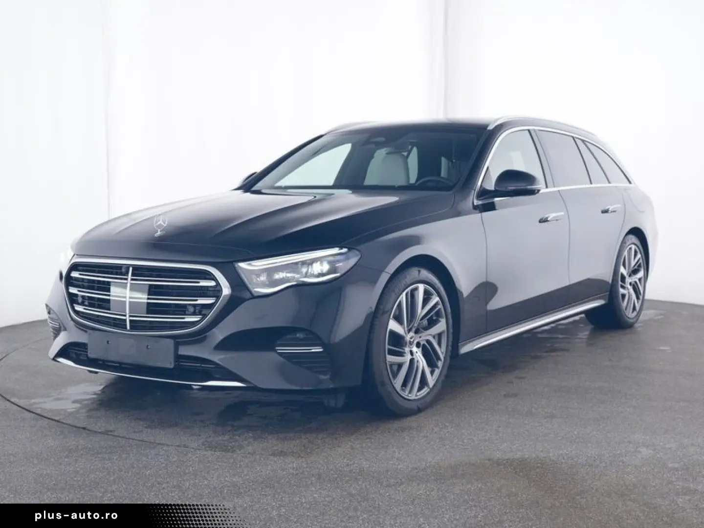 MERCEDES-BENZ E 300 e T-Modell Superscreen Leder LM &hellip;