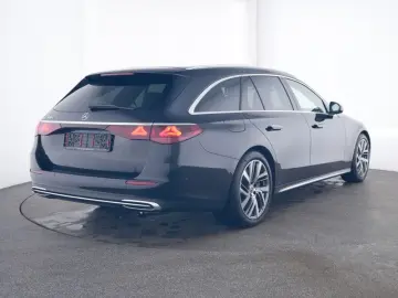 MERCEDES-BENZ E 300 e T-Modell Superscreen Leder LM &hellip;