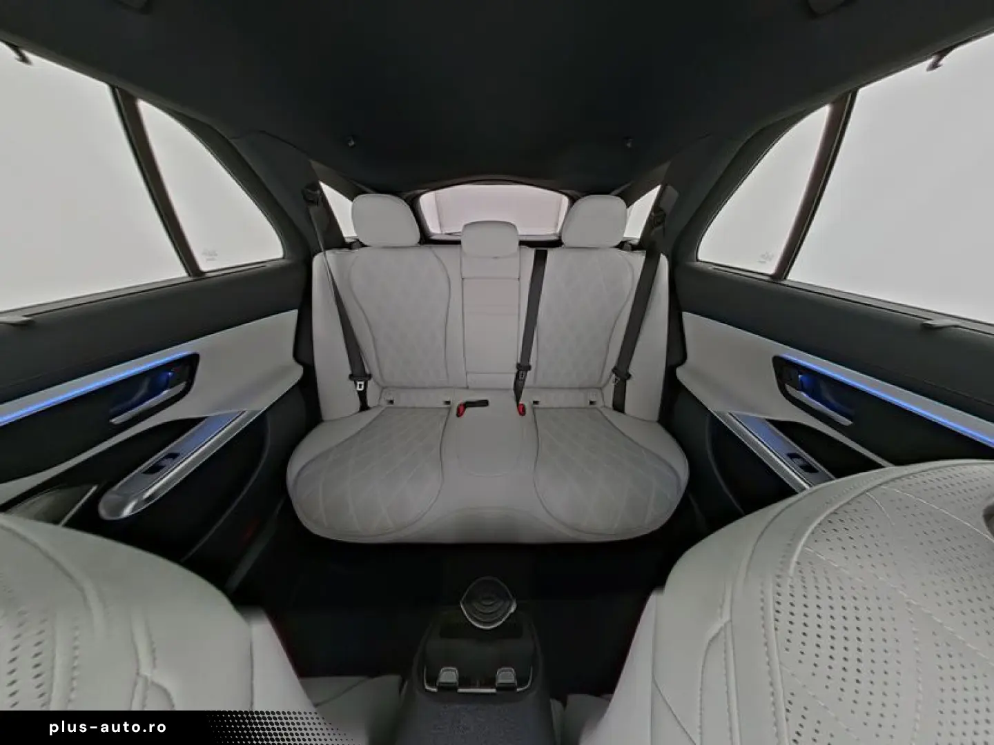 MERCEDES-BENZ E 300 e T-Modell Superscreen Leder LM &hellip;