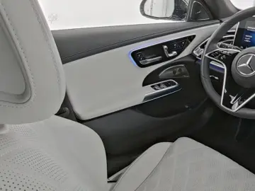 MERCEDES-BENZ E 300 e T-Modell Superscreen Leder LM &hellip;