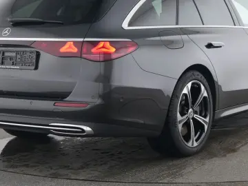 MERCEDES-BENZ E 300 e T FAP  SUPERSCREEN AHK Burm4D DigL 360