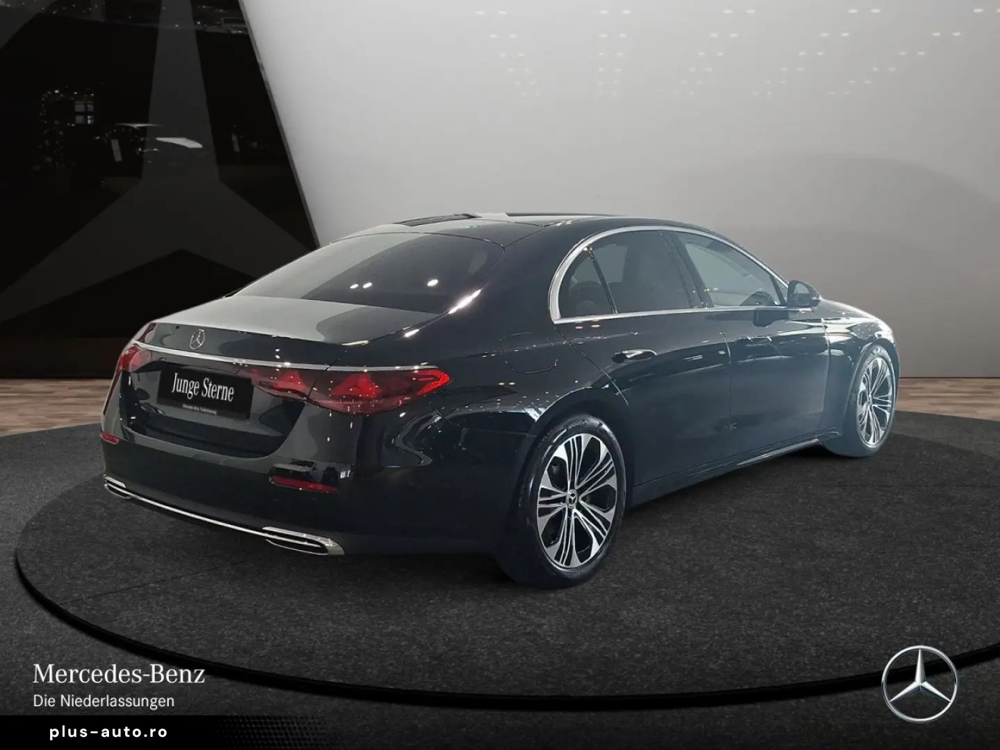 MERCEDES-BENZ E 220 d Avantgarde Adv.  SUPERSCREEN F&hellip;