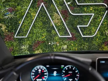 MERCEDES-BENZ C 43 AMG 4M COUPE HUD PANO 360