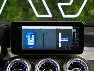 MERCEDES-BENZ C 43 AMG 4M COUPE HUD PANO 360