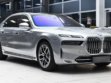BMW 740d xDrive Pure Excellence Mild Hybrid Sportaut