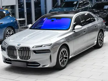 BMW 740d xDrive Pure Excellence Mild Hybrid Sportaut