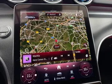 Mercedes-Benz C 300 e AMG  Night  SHD  DISTR 360