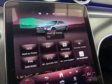 Mercedes-Benz C 300 e AMG  Night  SHD  DISTR 360