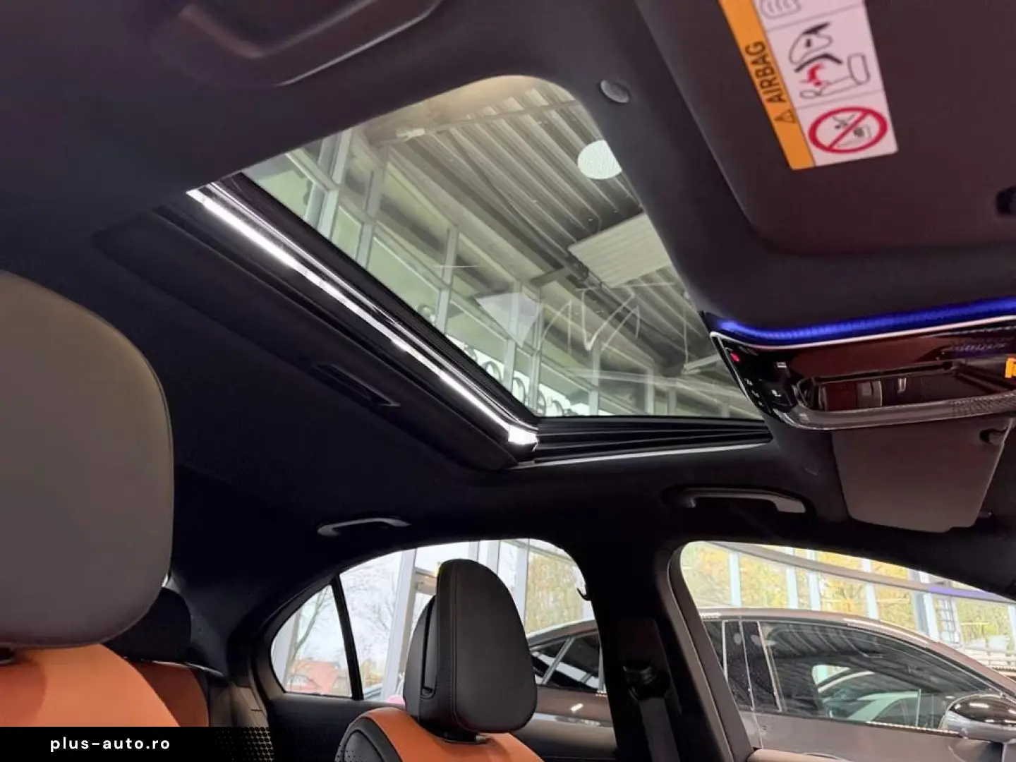 Mercedes-Benz C 300 e AMG  Night  SHD  DISTR 360