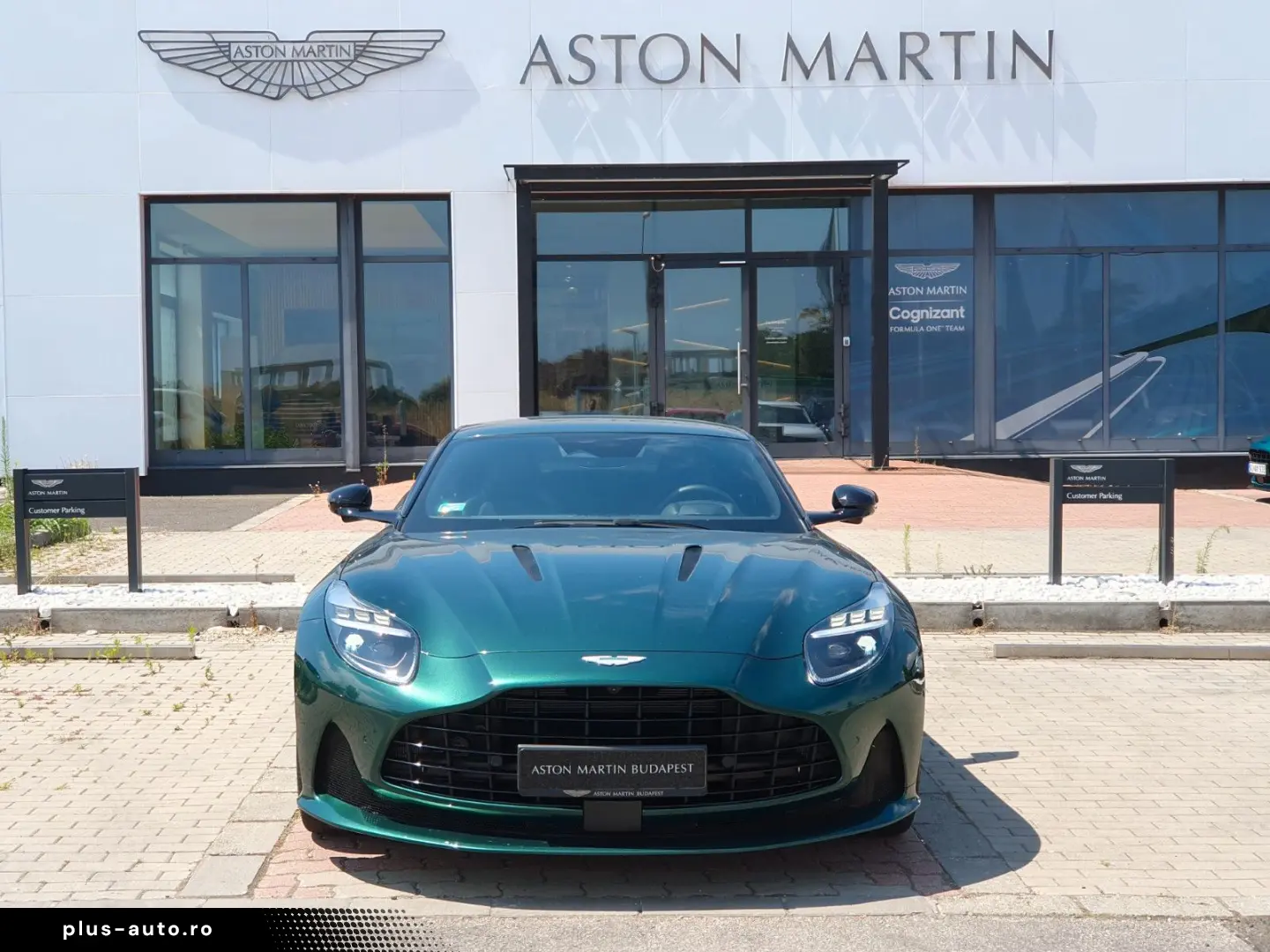 ASTON MARTIN DB12 Coupe 4.0 V8