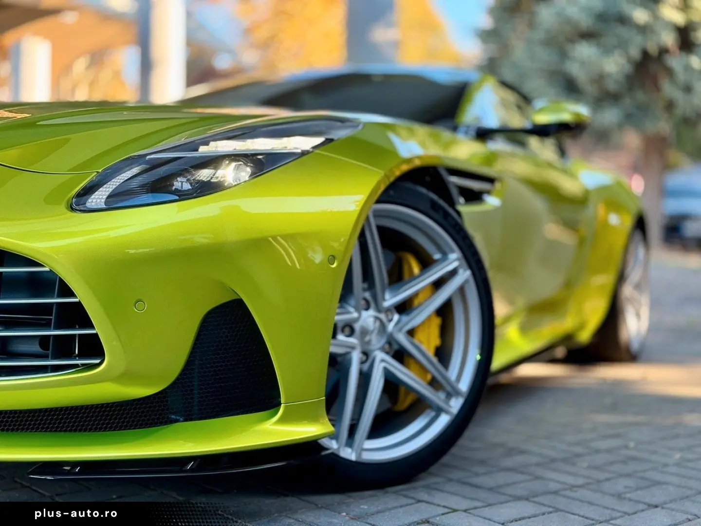 ASTON MARTIN DB12 Volante UNICAT !