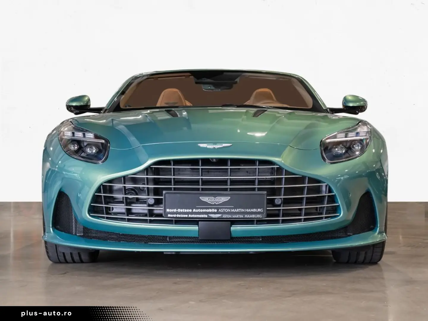 ASTON MARTIN DB12 Volante