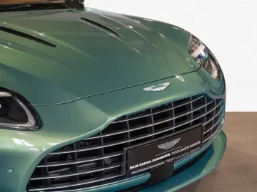 ASTON MARTIN DB12 Volante