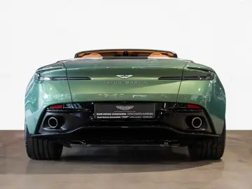 ASTON MARTIN DB12 Volante