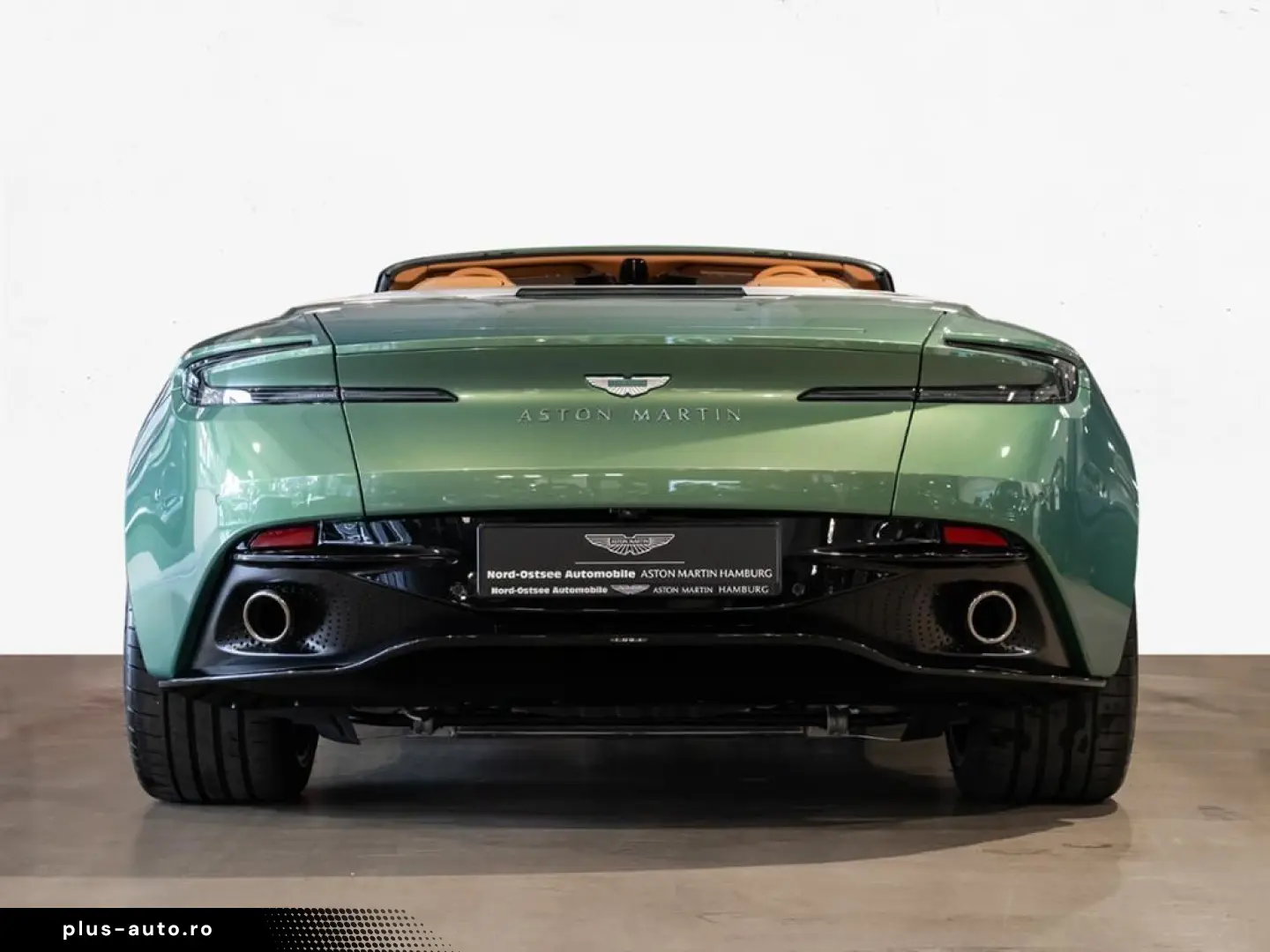 ASTON MARTIN DB12 Volante