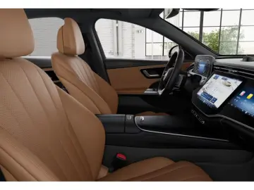 Mercedes-Benz E200 4M AMG Superscreen Pano Burm4D Night 20''