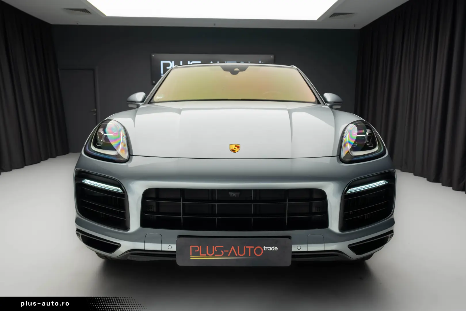 Porsche Cayenne Coupe Plug-In Hybrid