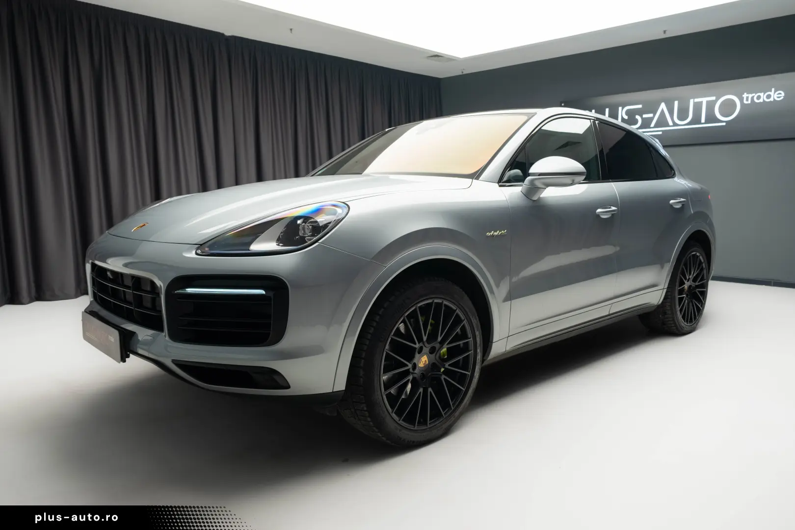 Porsche Cayenne Coupe Plug-In Hybrid
