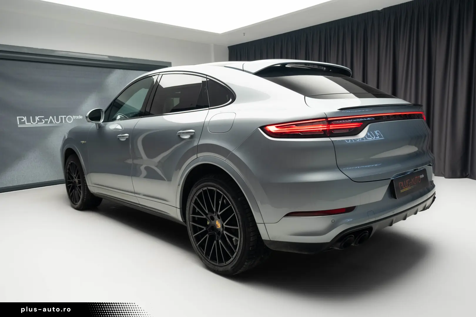 Porsche Cayenne Coupe Plug-In Hybrid