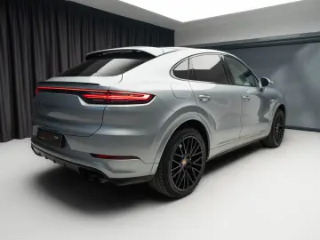 Porsche Cayenne Coupe Plug-In Hybrid