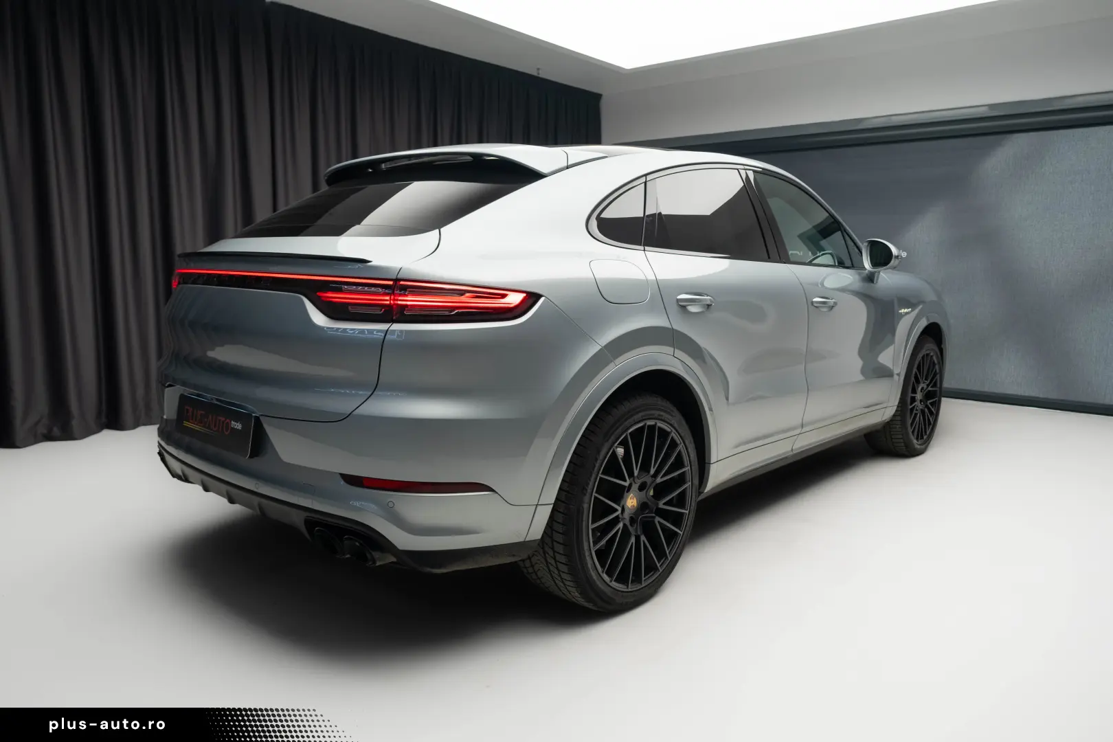 Porsche Cayenne Coupe Plug-In Hybrid