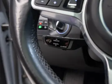 Porsche Cayenne Coupe Plug-In Hybrid