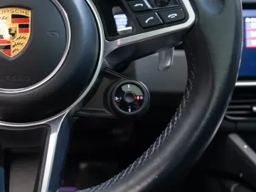 Porsche Cayenne Coupe Plug-In Hybrid